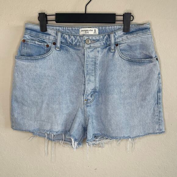 Abercrombie Curve Love The Dad High Rise Shorts Light Wash - Size 30/10 - Picture 1 of 5